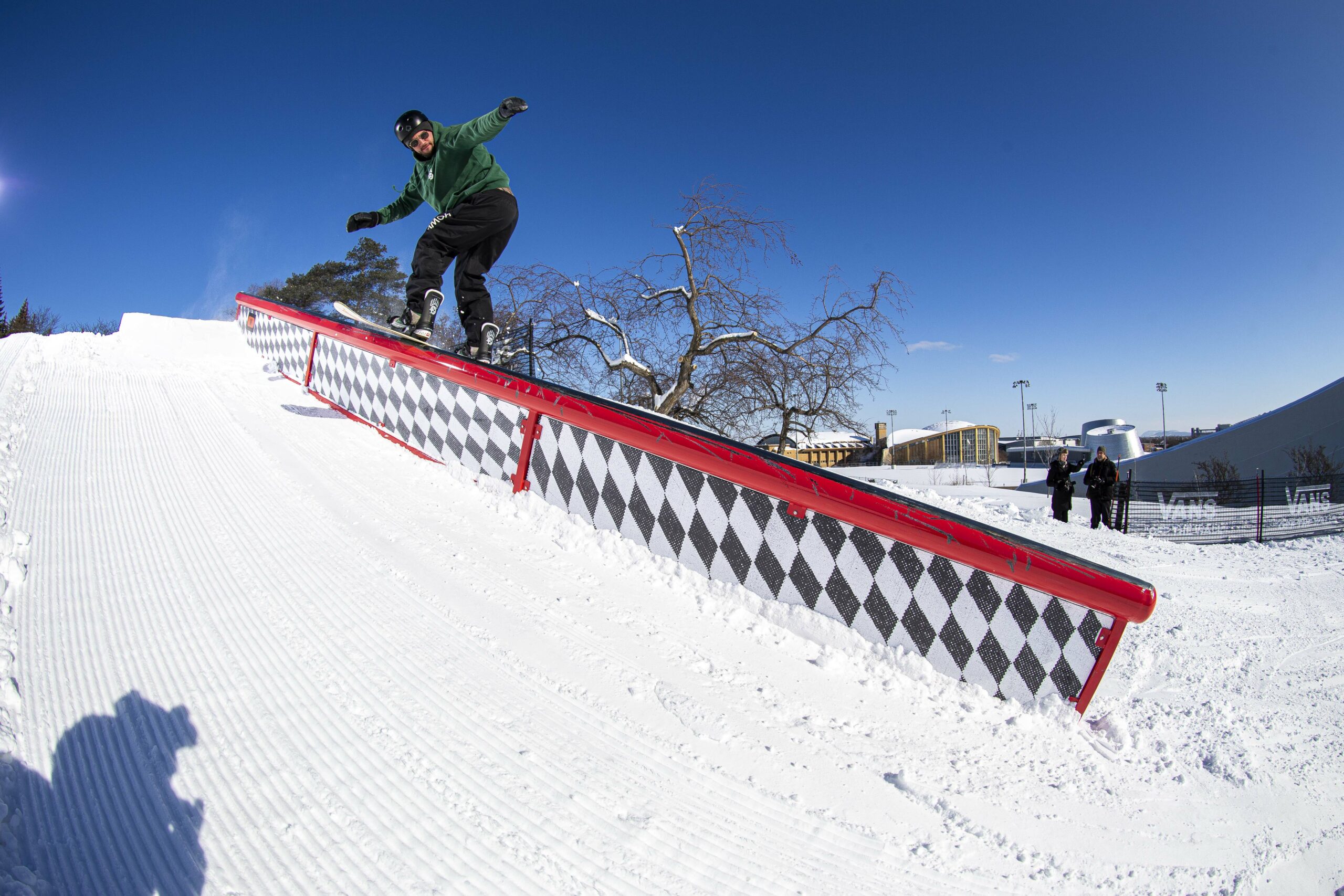 Ondenkbaar Verminderen band Vans Builds Free Snowboarding Terrain Park at Montreal's Olympic Park